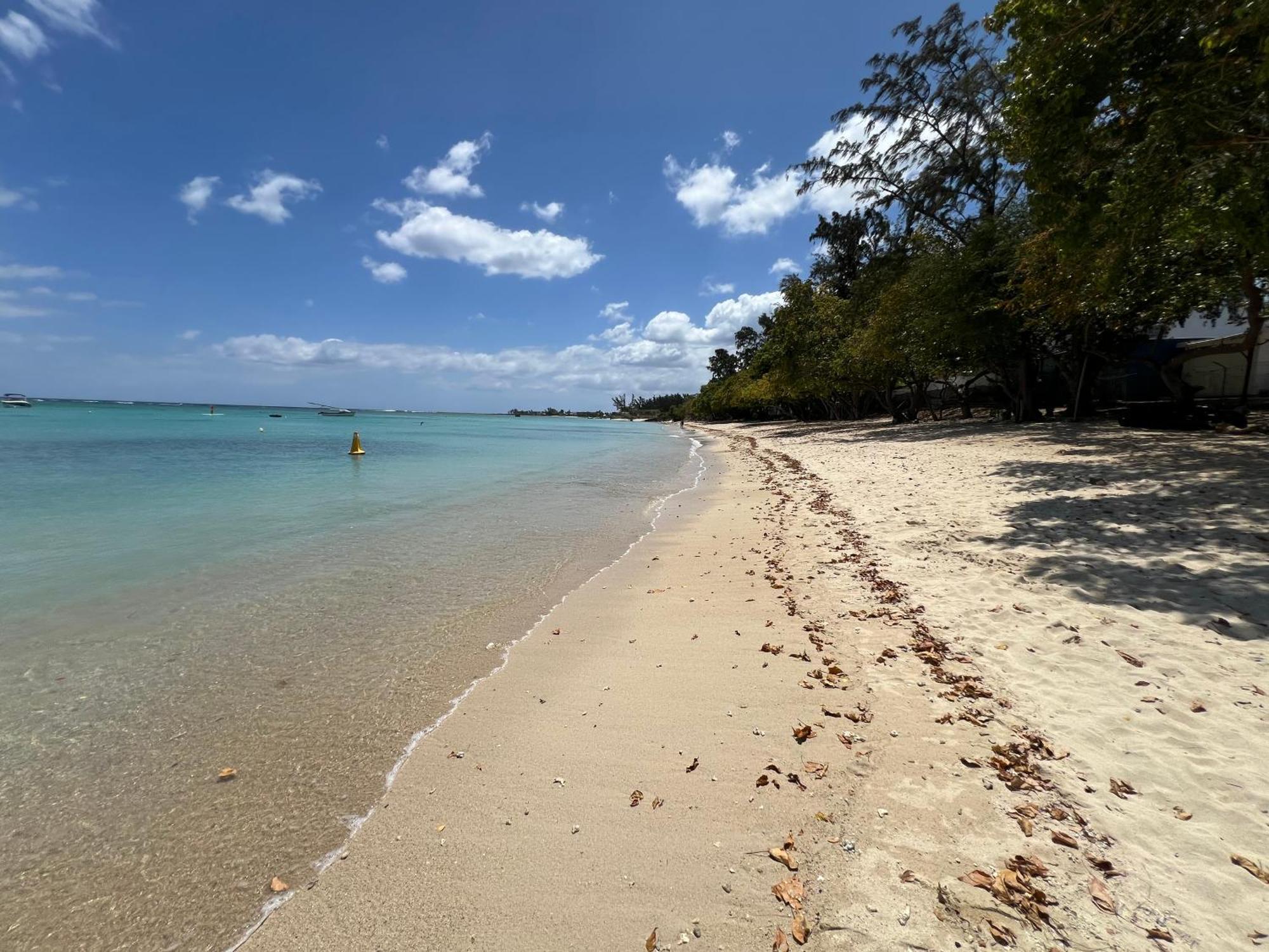 Апартаменты Seascape Holiday Near Club Med Альбион Экстерьер фото